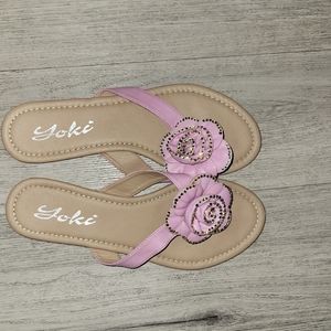 Pink flower sandals